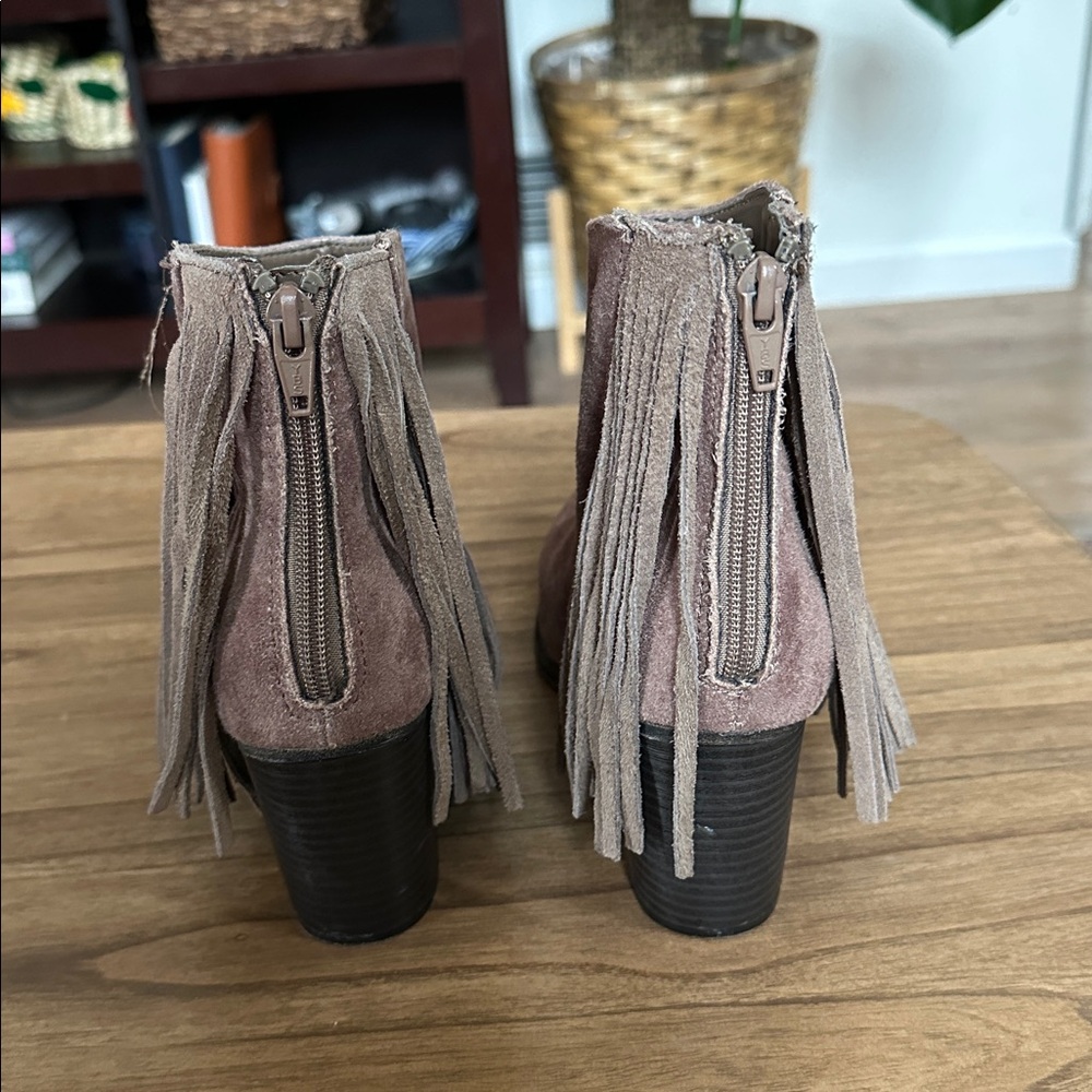 Fringe booties - Picture 2 of 6